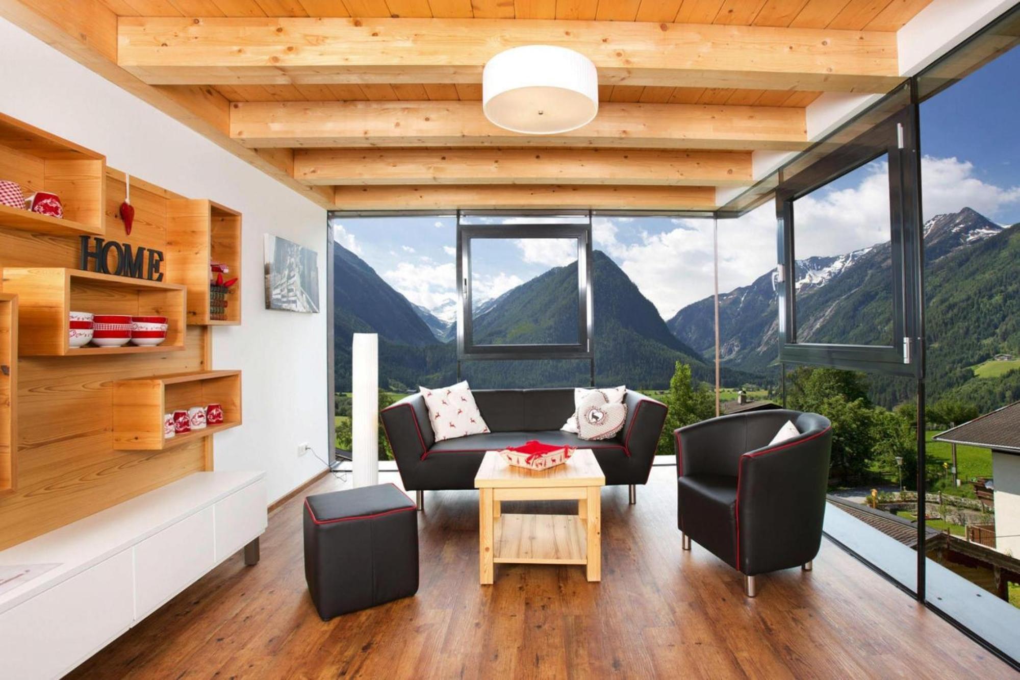 Apartment In Neukirchen With A Balcony Neukirchen am Großvenediger Екстериор снимка